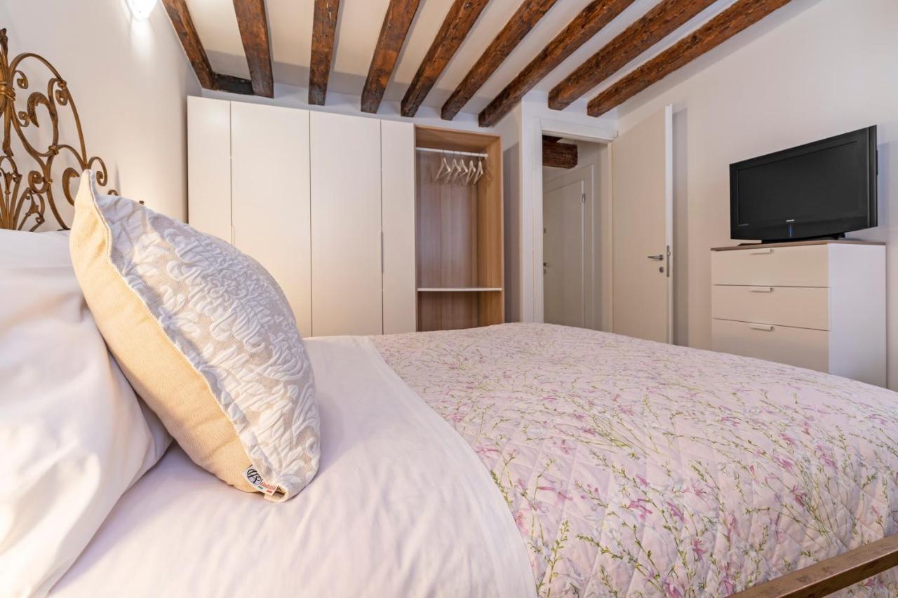 San Giacomo Pied-A-Terre House By Wonderful Italy Venice Exterior photo