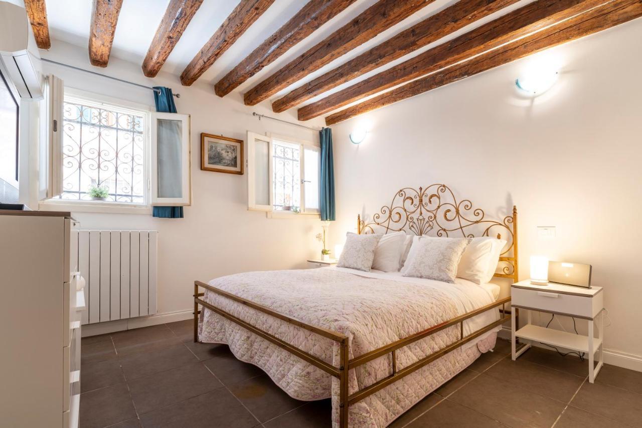 San Giacomo Pied-A-Terre House By Wonderful Italy Venice Exterior photo