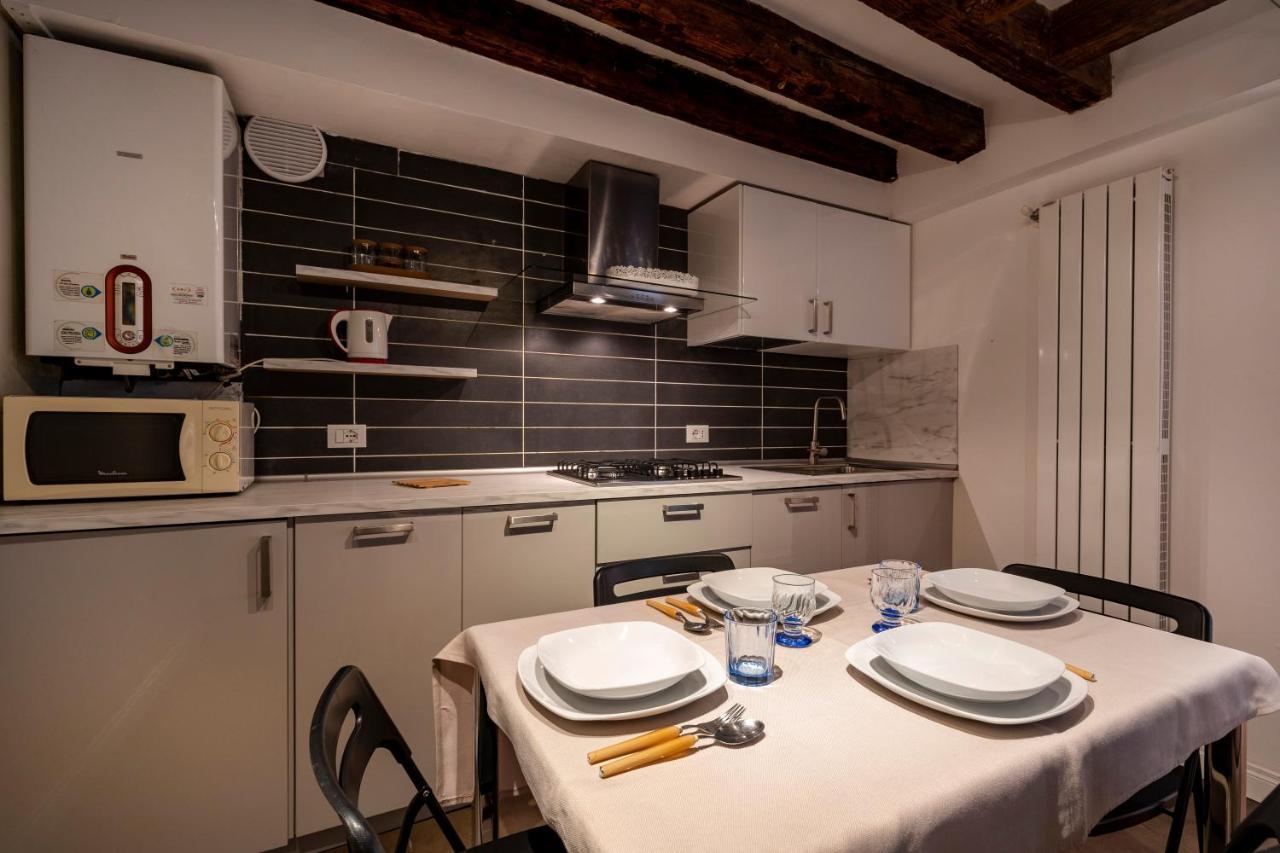 San Giacomo Pied-A-Terre House By Wonderful Italy Venice Exterior photo